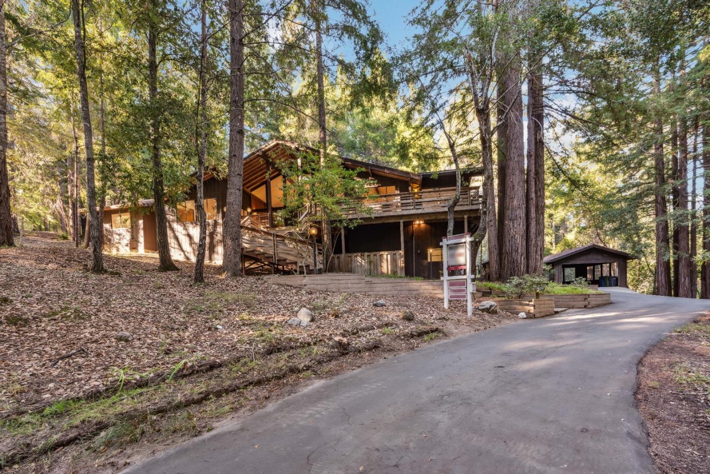 350 Bloom Grade Road