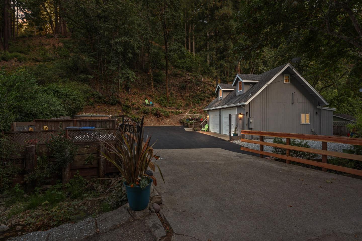 1888 Lockhart Gulch Road