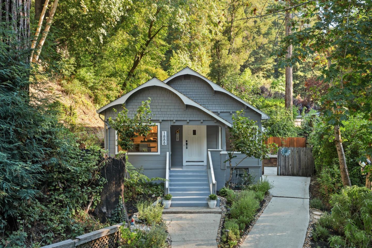 1888 Lockhart Gulch Road
