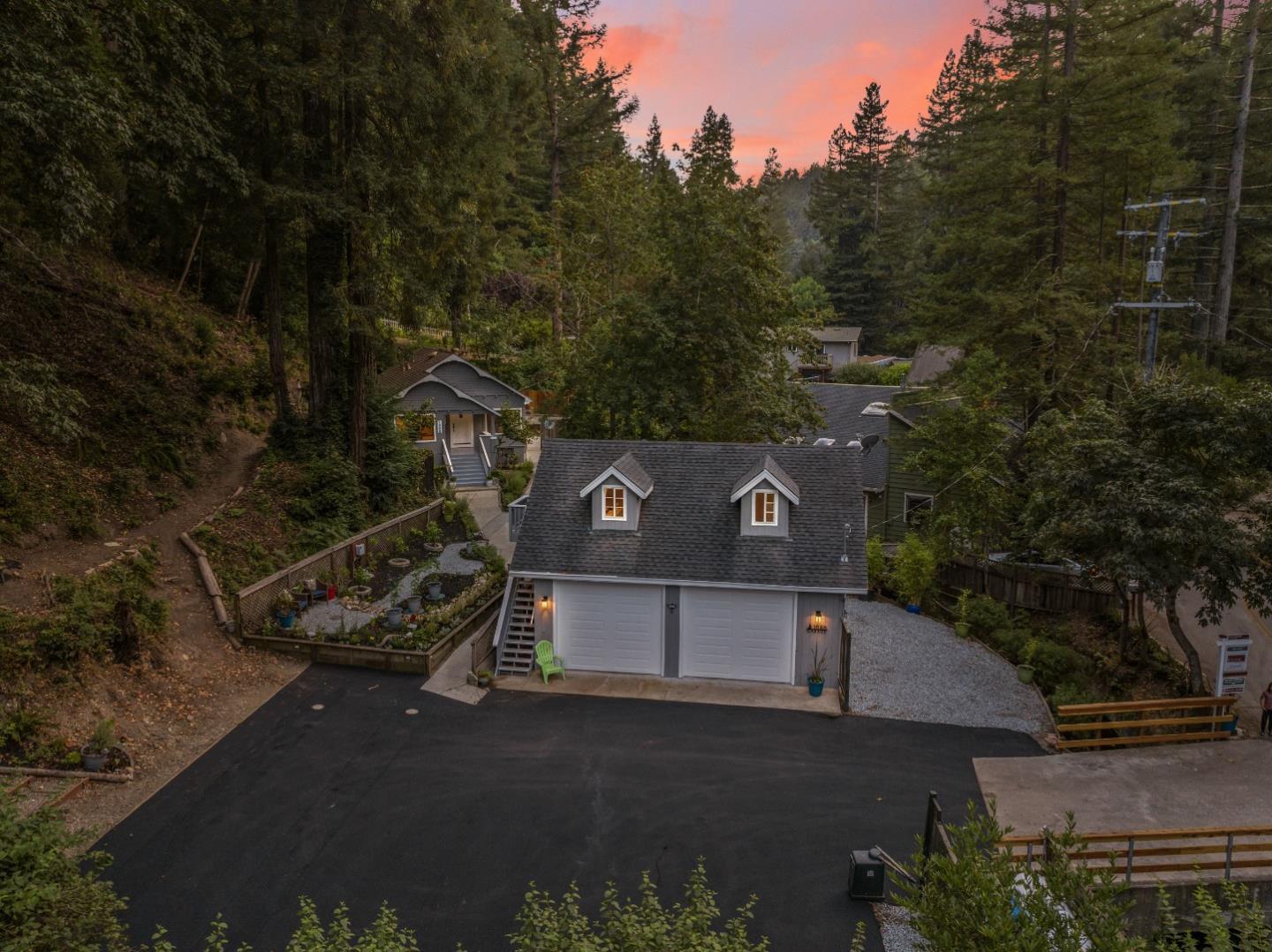 1888 Lockhart Gulch Road