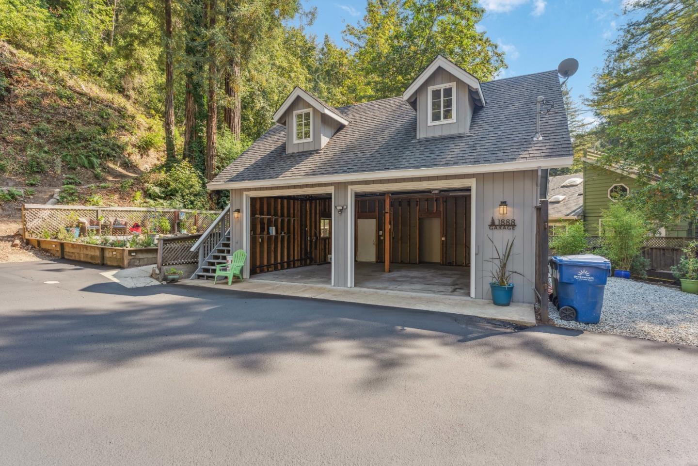 1888 Lockhart Gulch Road