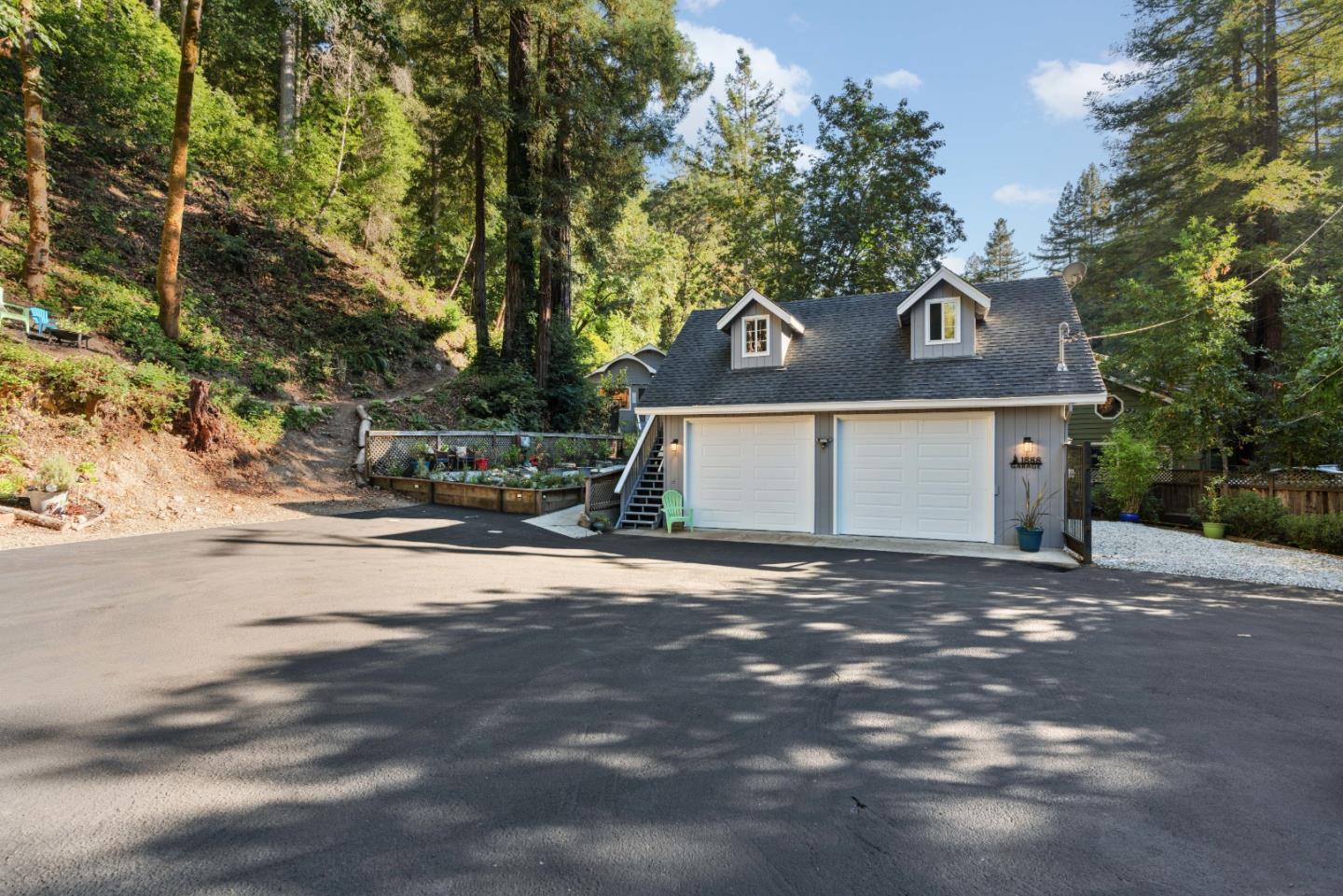 1888 Lockhart Gulch Road