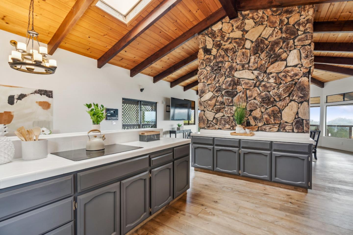 775 Tabor Drive