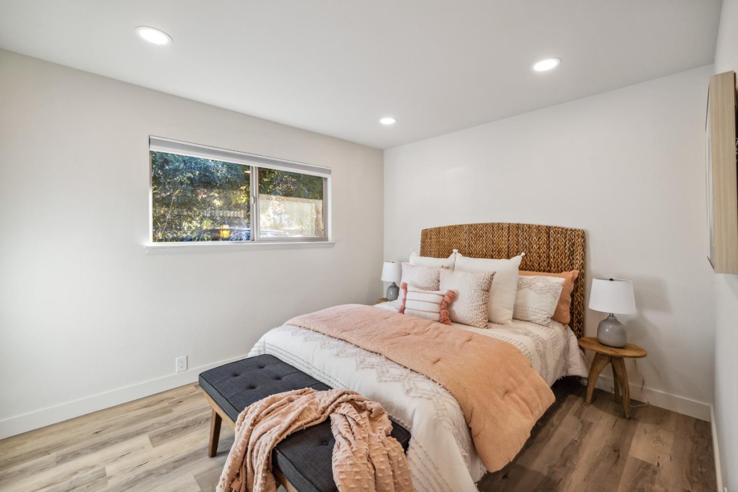 225 Sunset Terrace