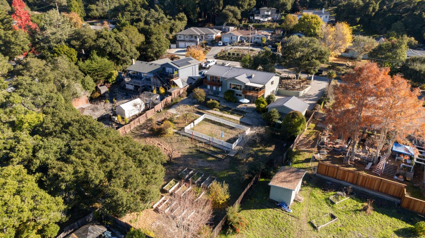 225 Sunset Terrace
