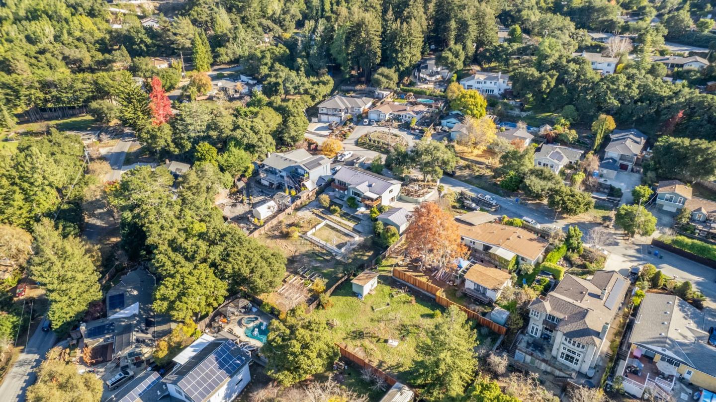 225 Sunset Terrace