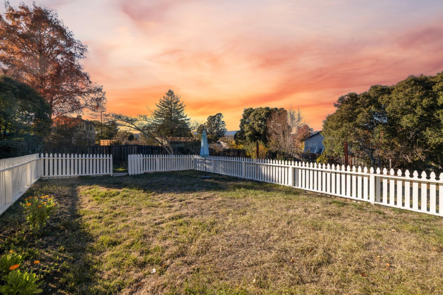 225 Sunset Terrace