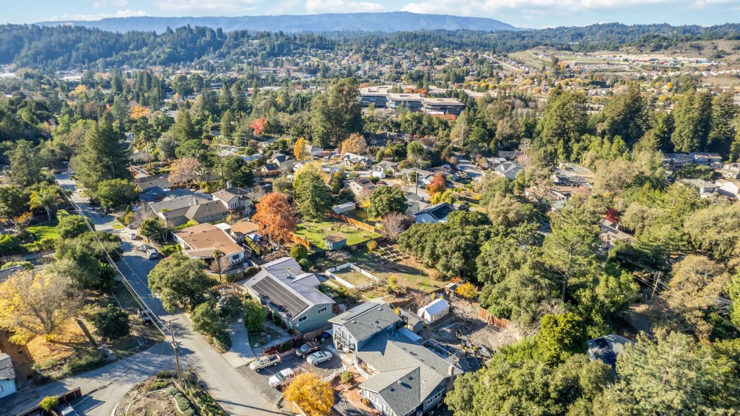 225 Sunset Terrace