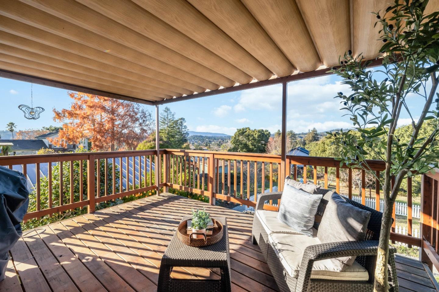 225 Sunset Terrace
