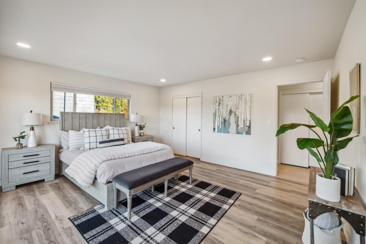 225 Sunset Terrace