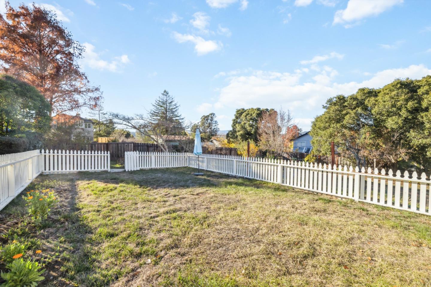 225 Sunset Terrace