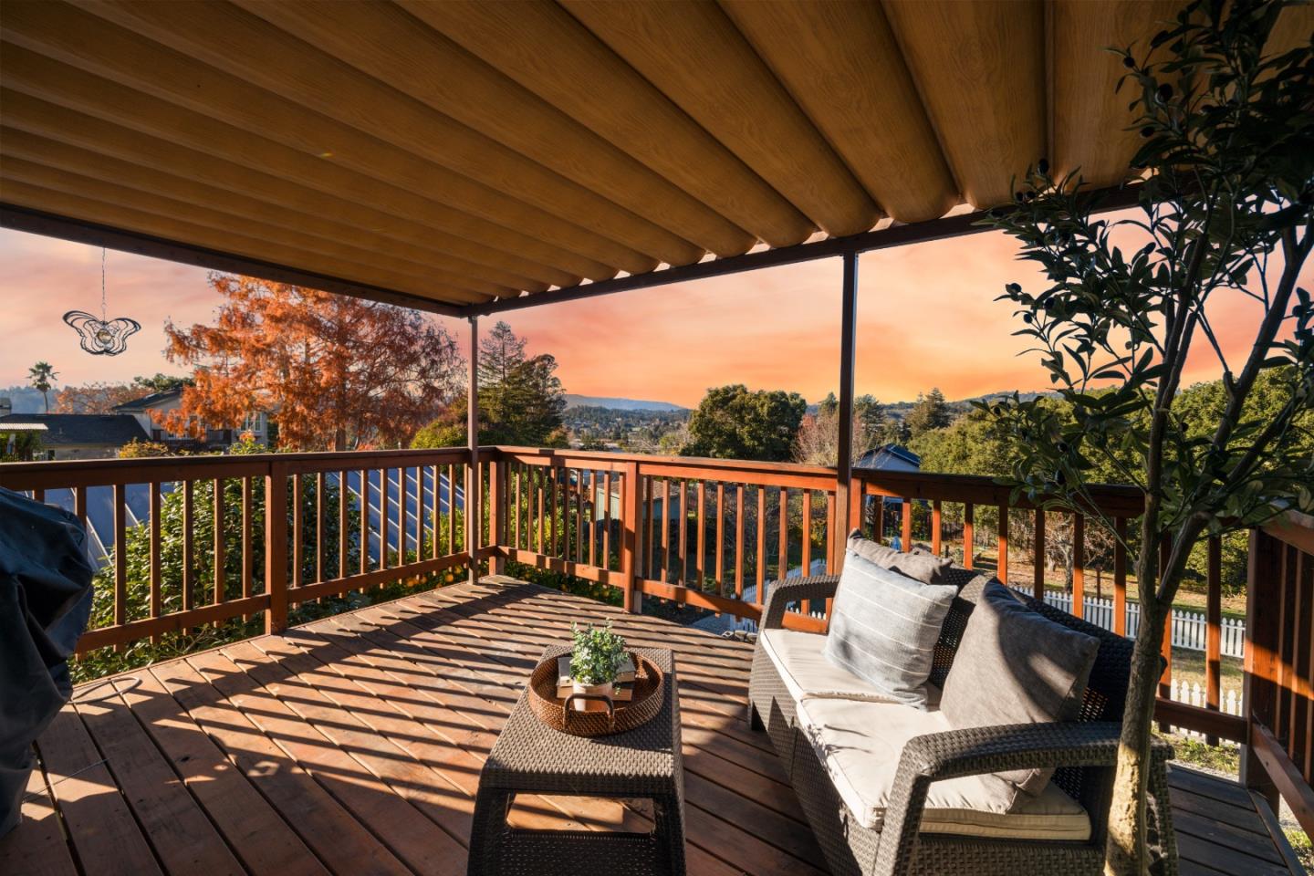 225 Sunset Terrace