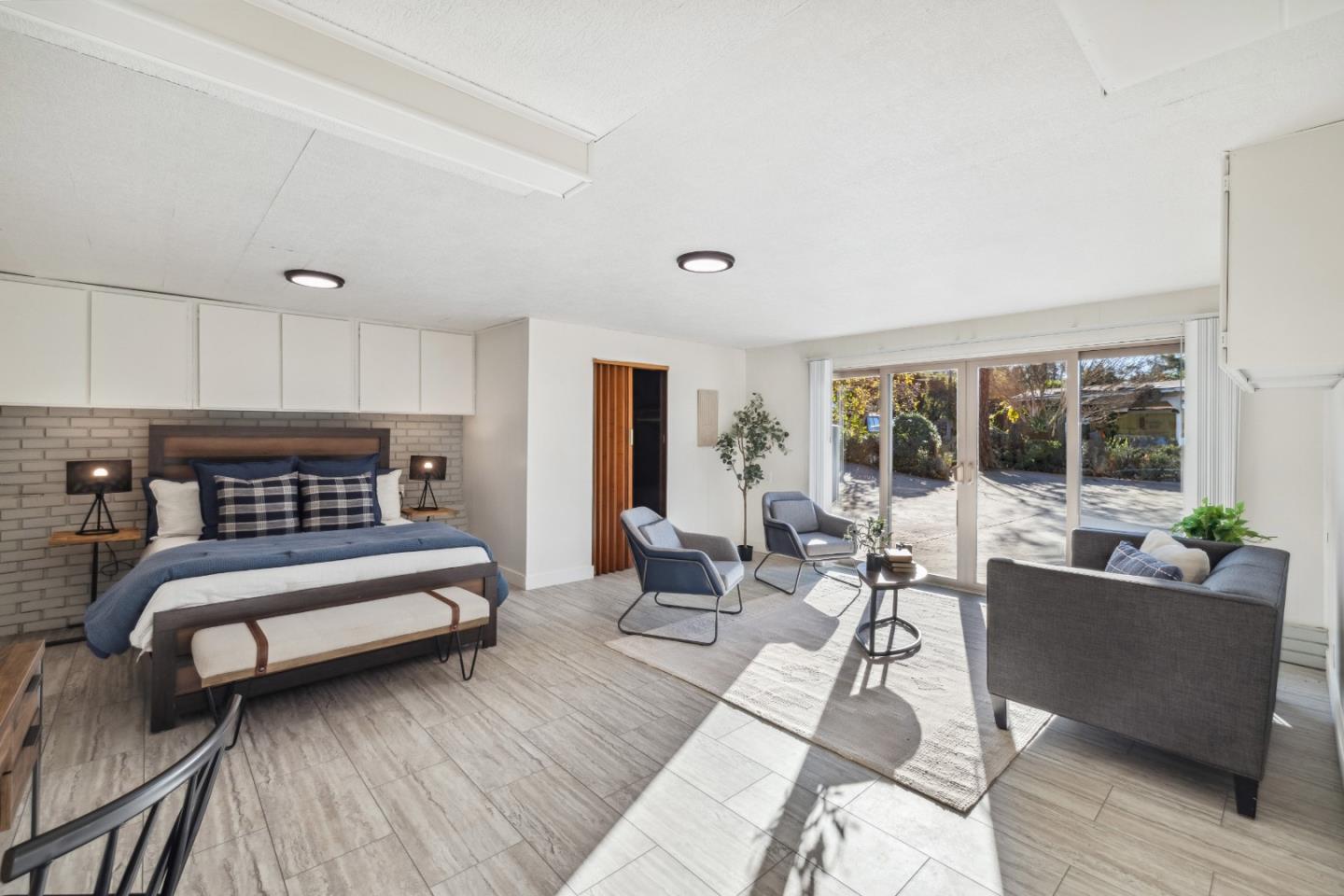 225 Sunset Terrace
