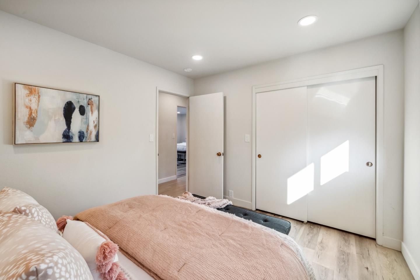 225 Sunset Terrace