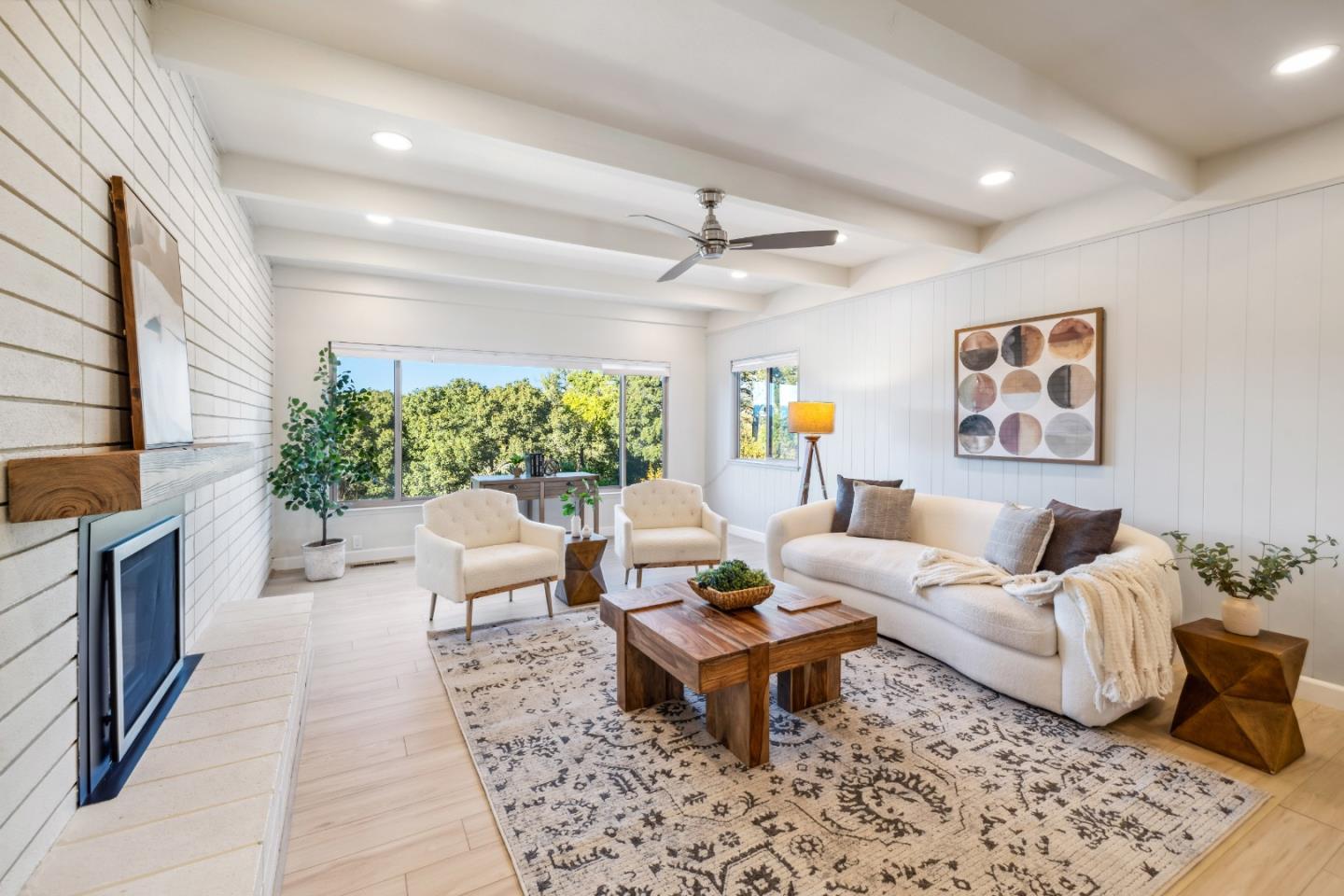225 Sunset Terrace