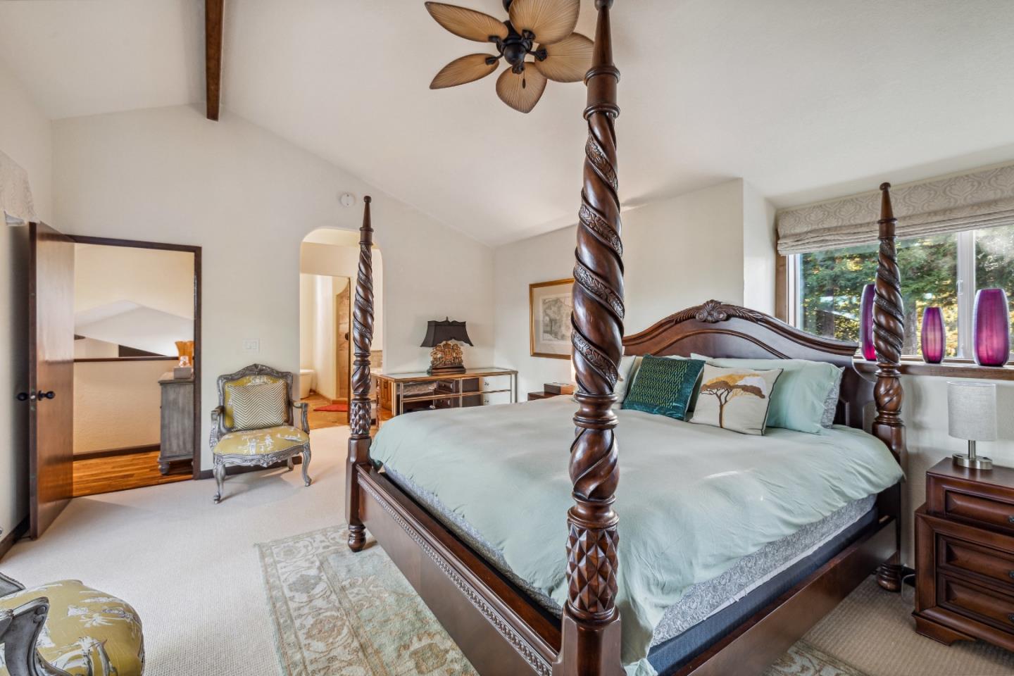 236 Crows Nest DR