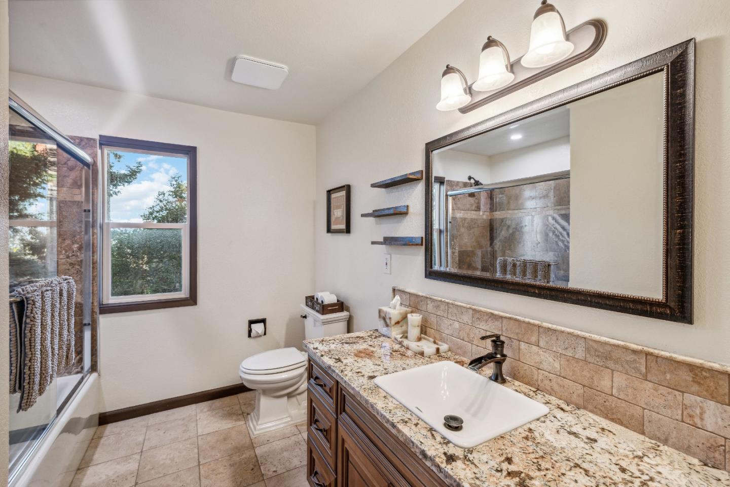 236 Crows Nest DR