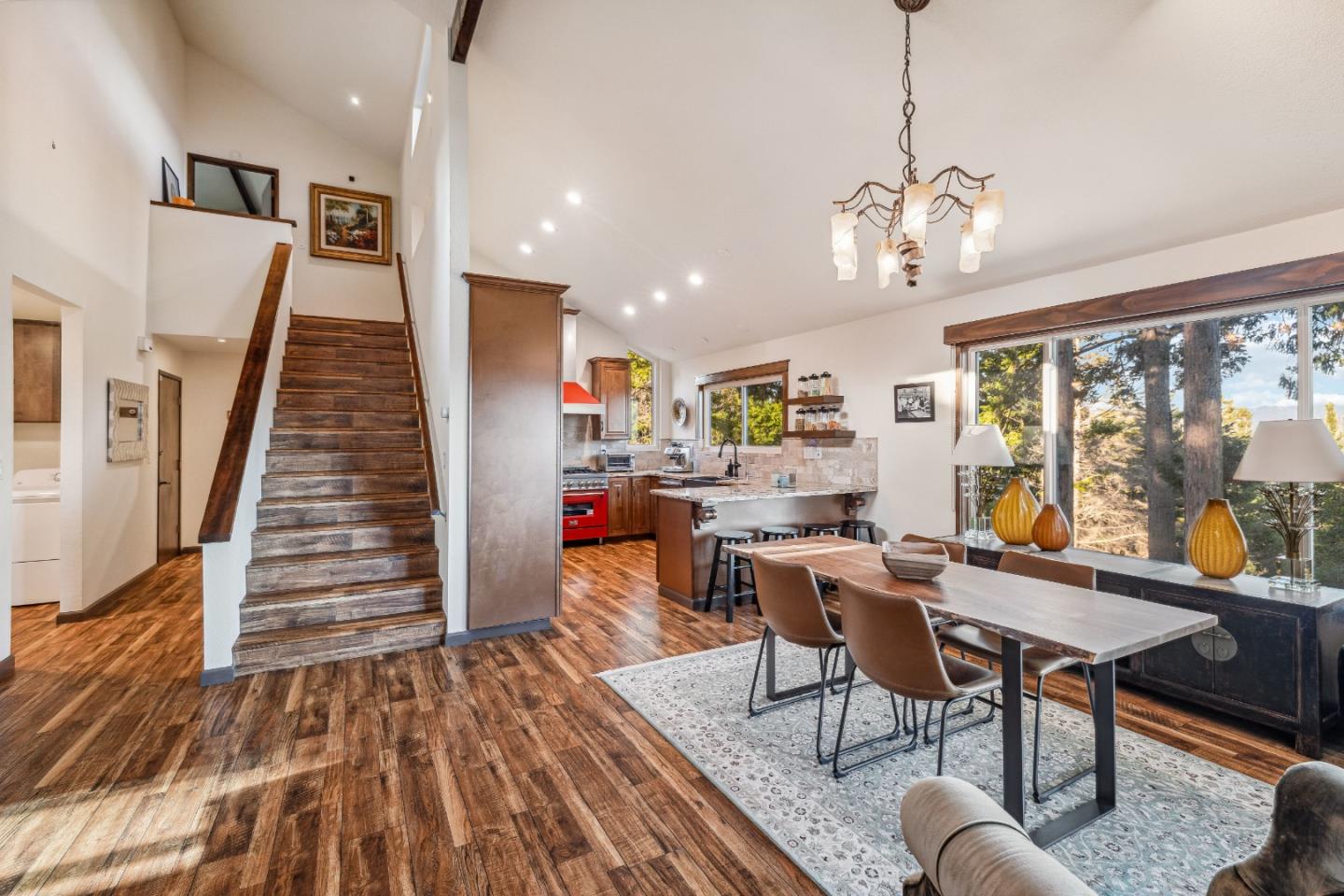 236 Crows Nest DR