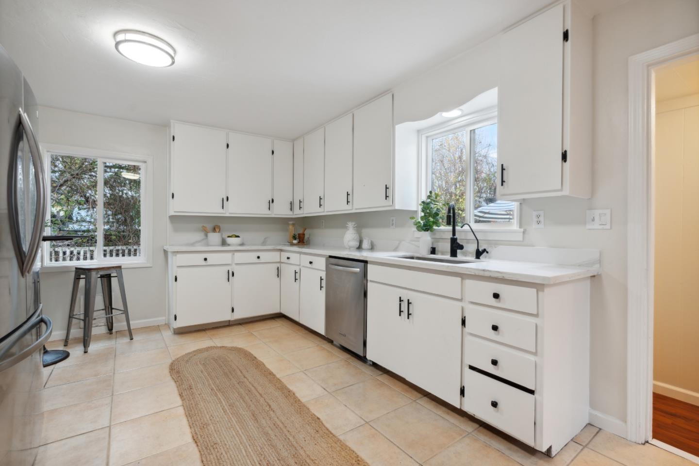 286 Manfre Road