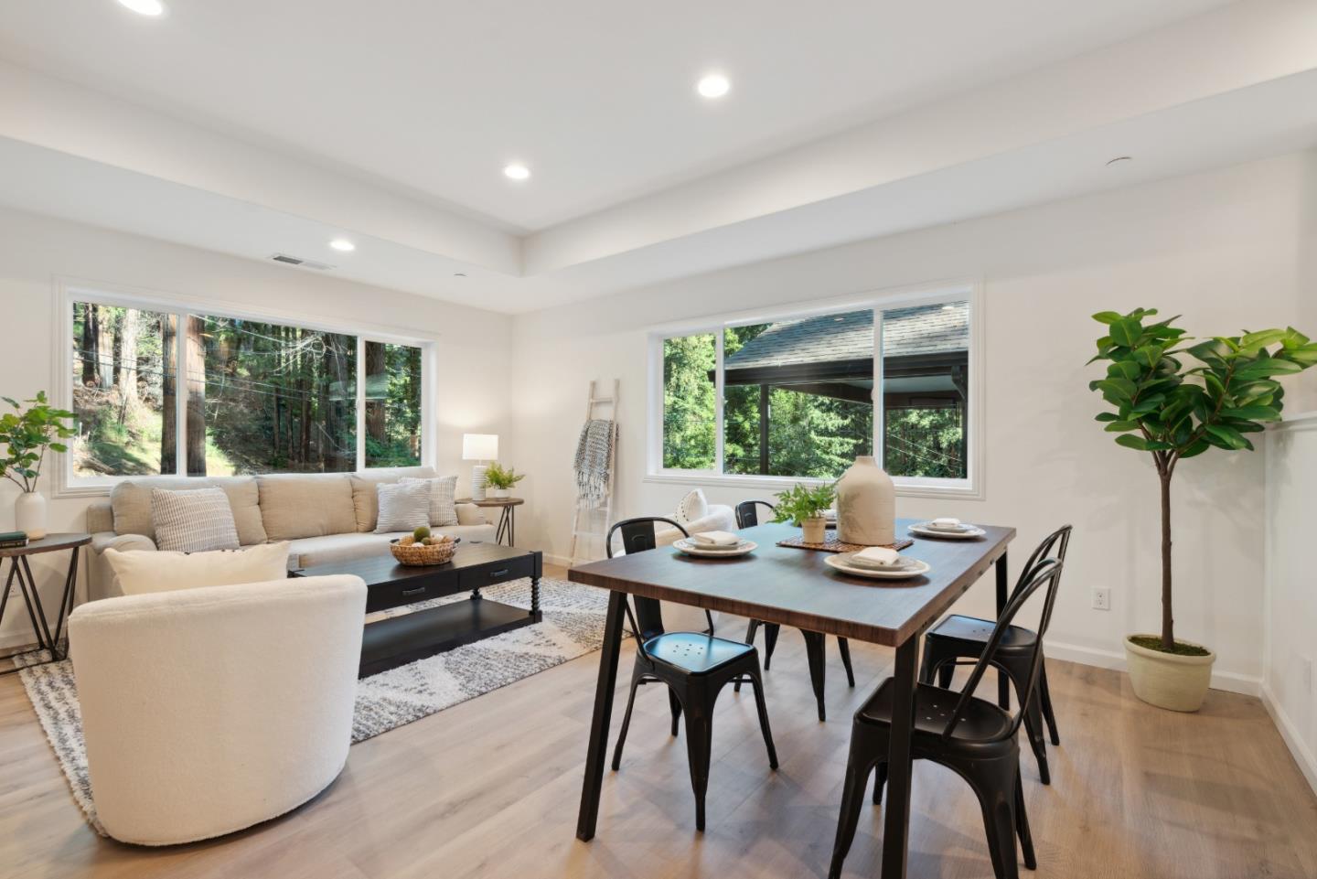 1129 Rambling Road