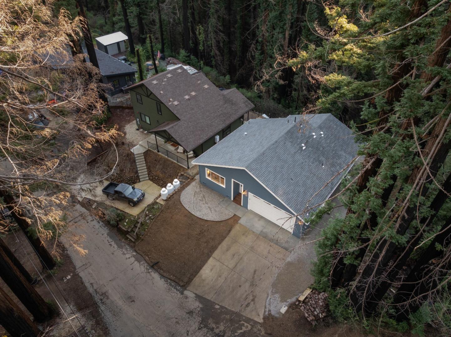 1129 Rambling Road