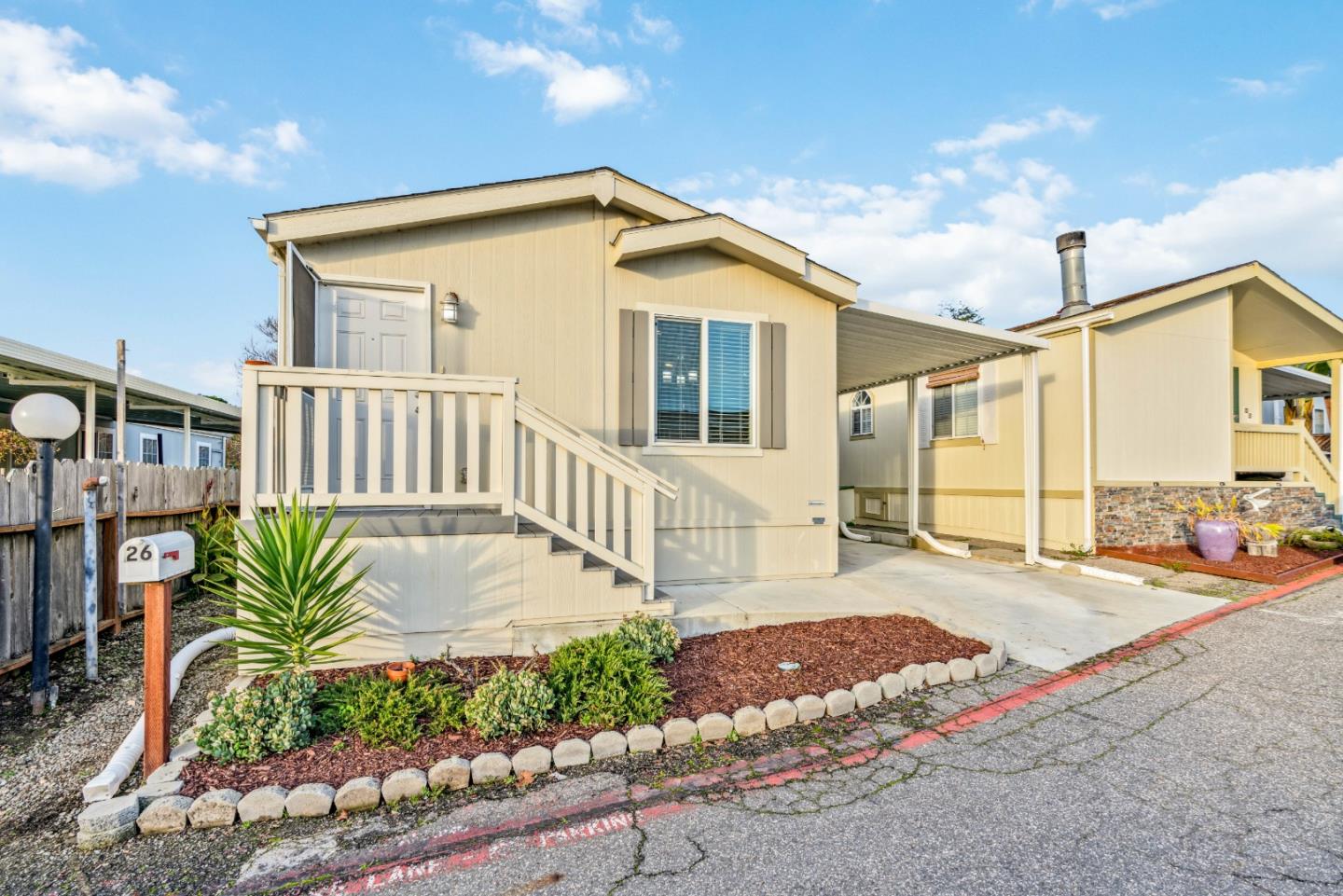 2711 Mar Vista Drive