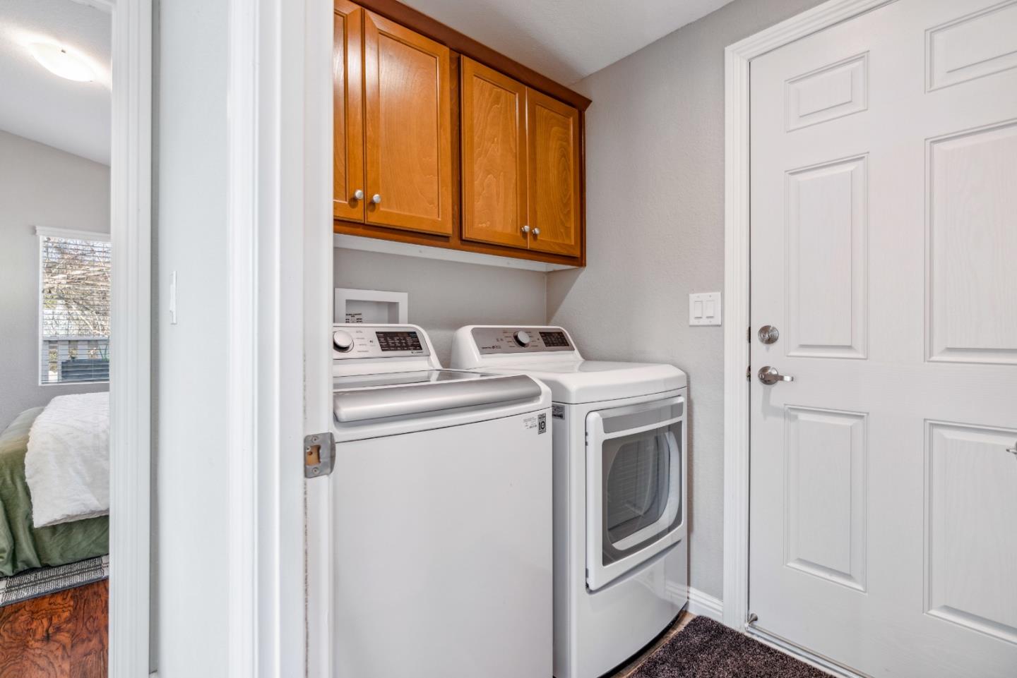 2711 Mar Vista Drive