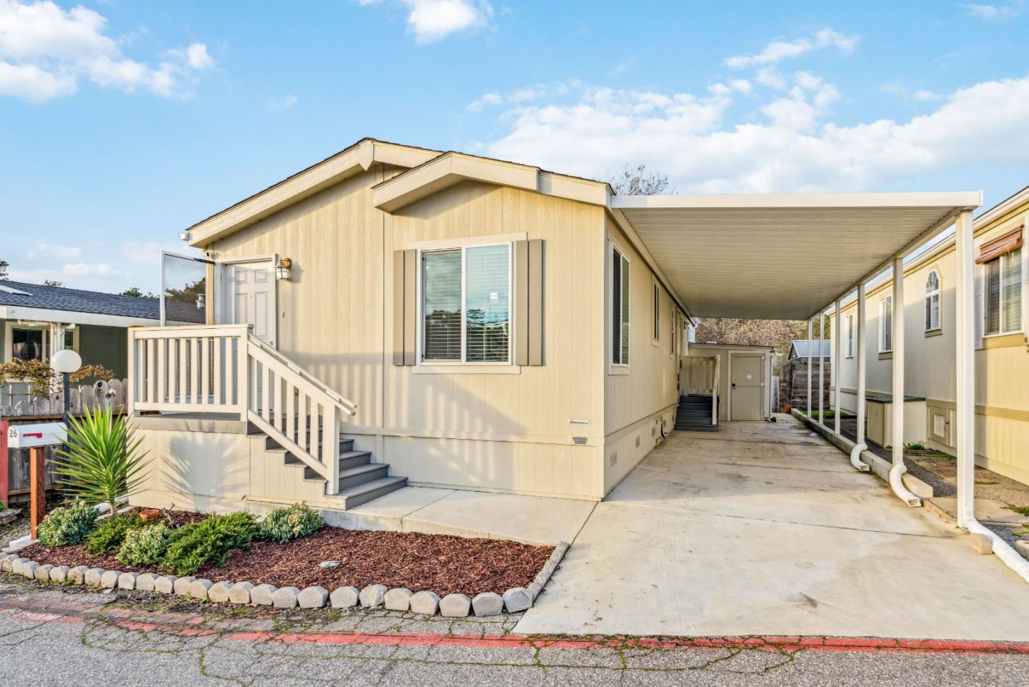 2711 Mar Vista Drive