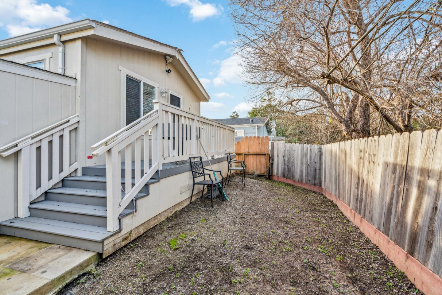 2711 Mar Vista Drive