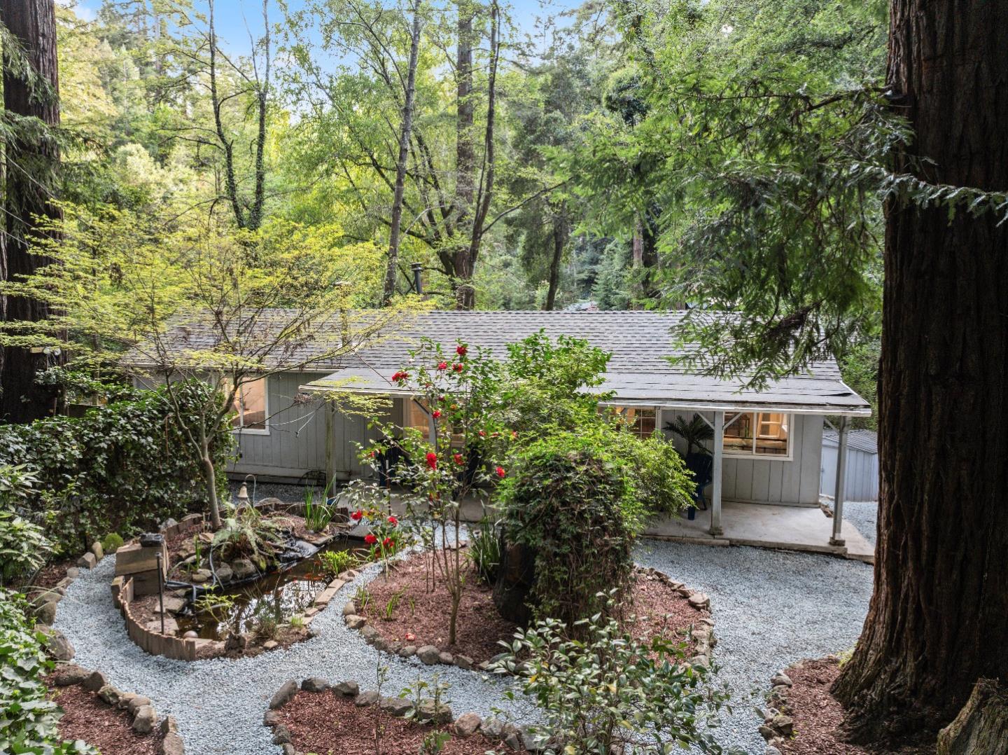 635 Primavera RD