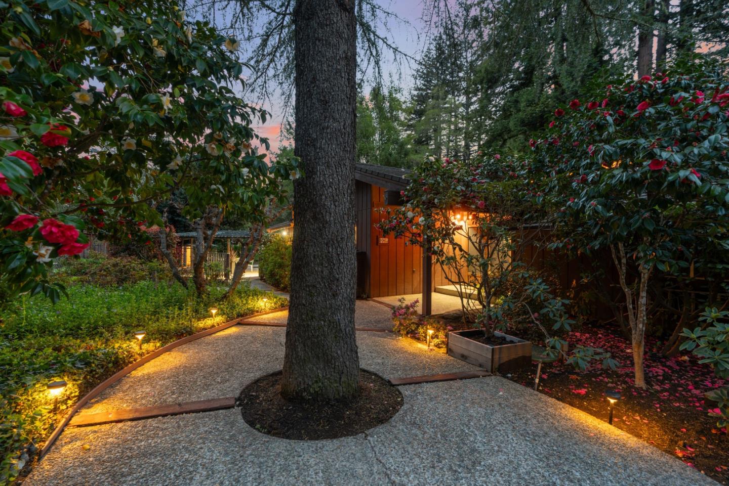 9965 Love Creek RD