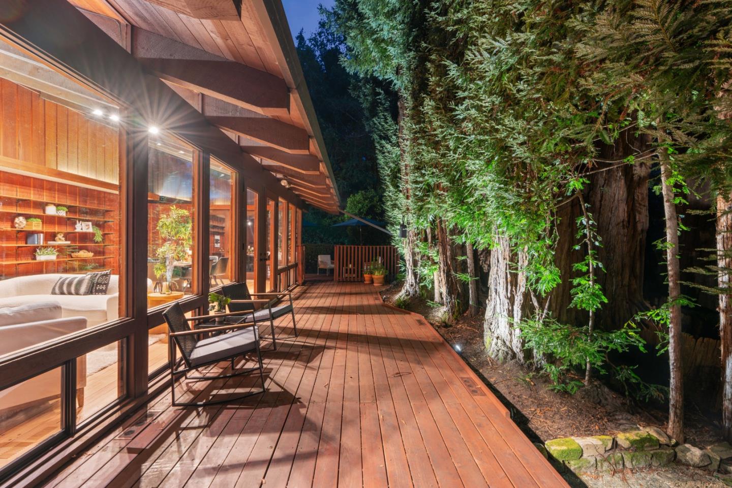 9965 Love Creek RD