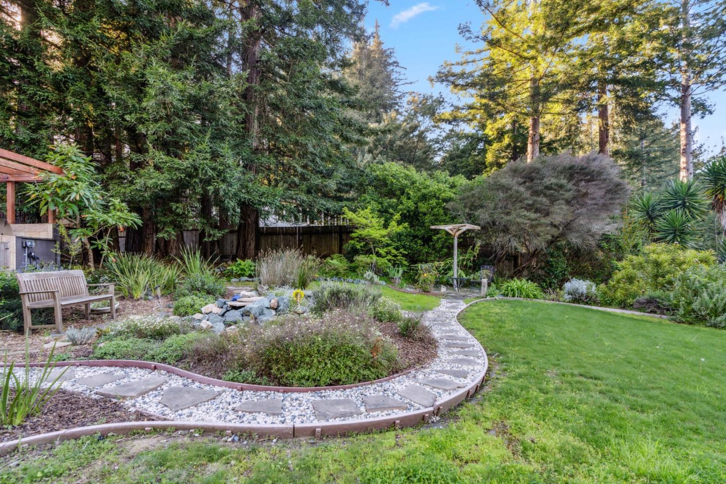 100 Lions Field DR
