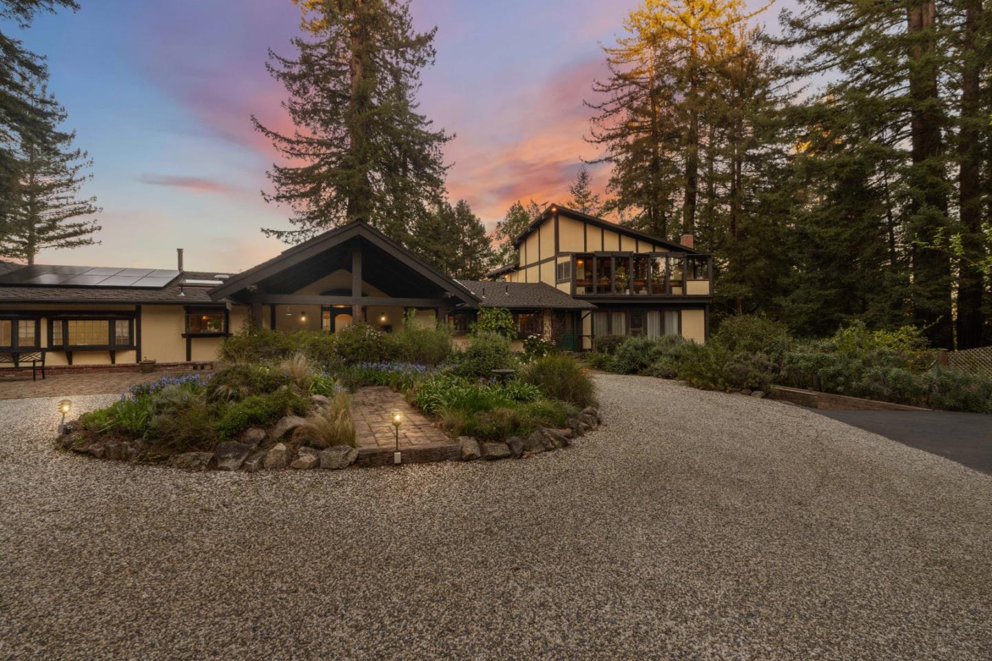 100 Lions Field DR