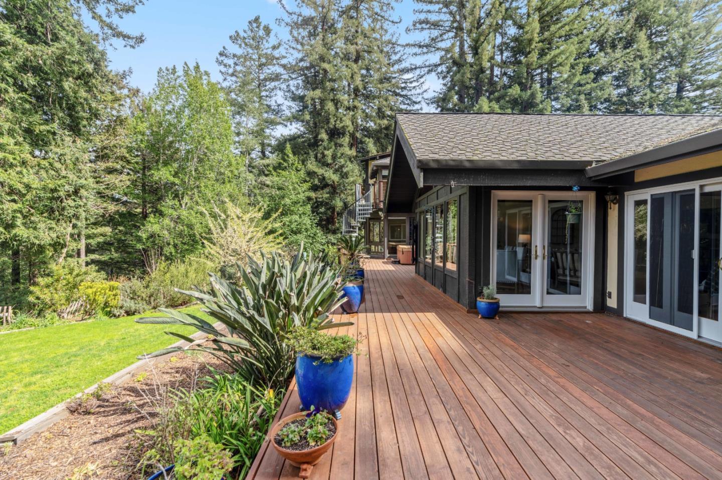 100 Lions Field DR
