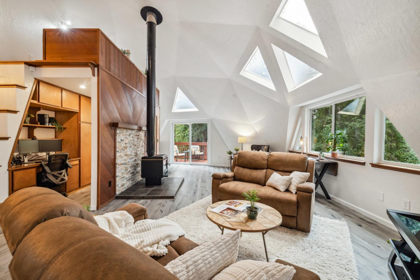131 Valdez RD