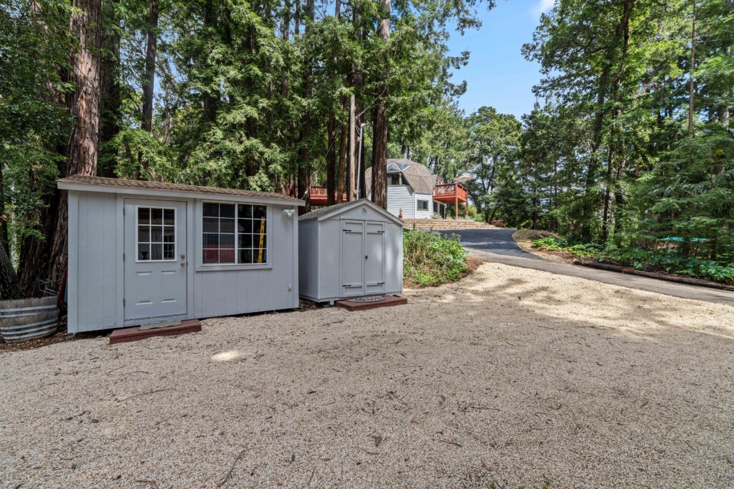 131 Valdez RD