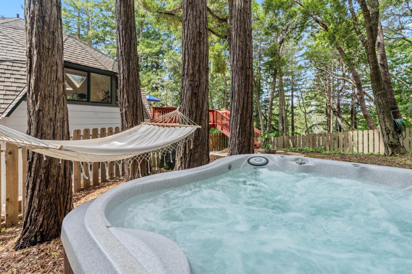 131 Valdez RD