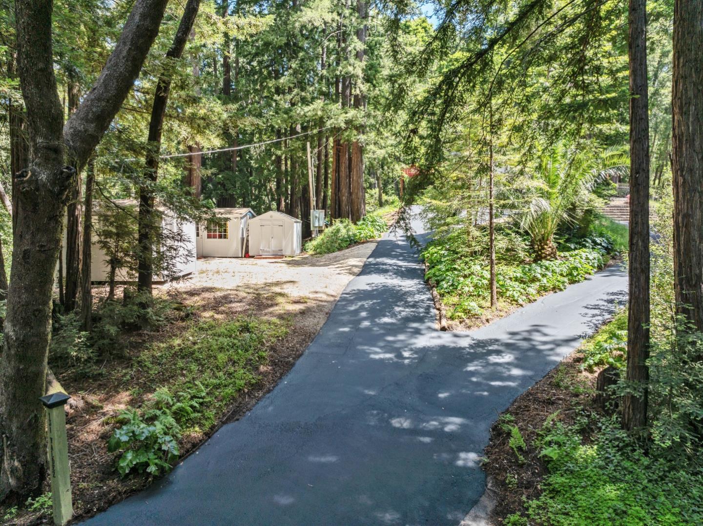 131 Valdez RD