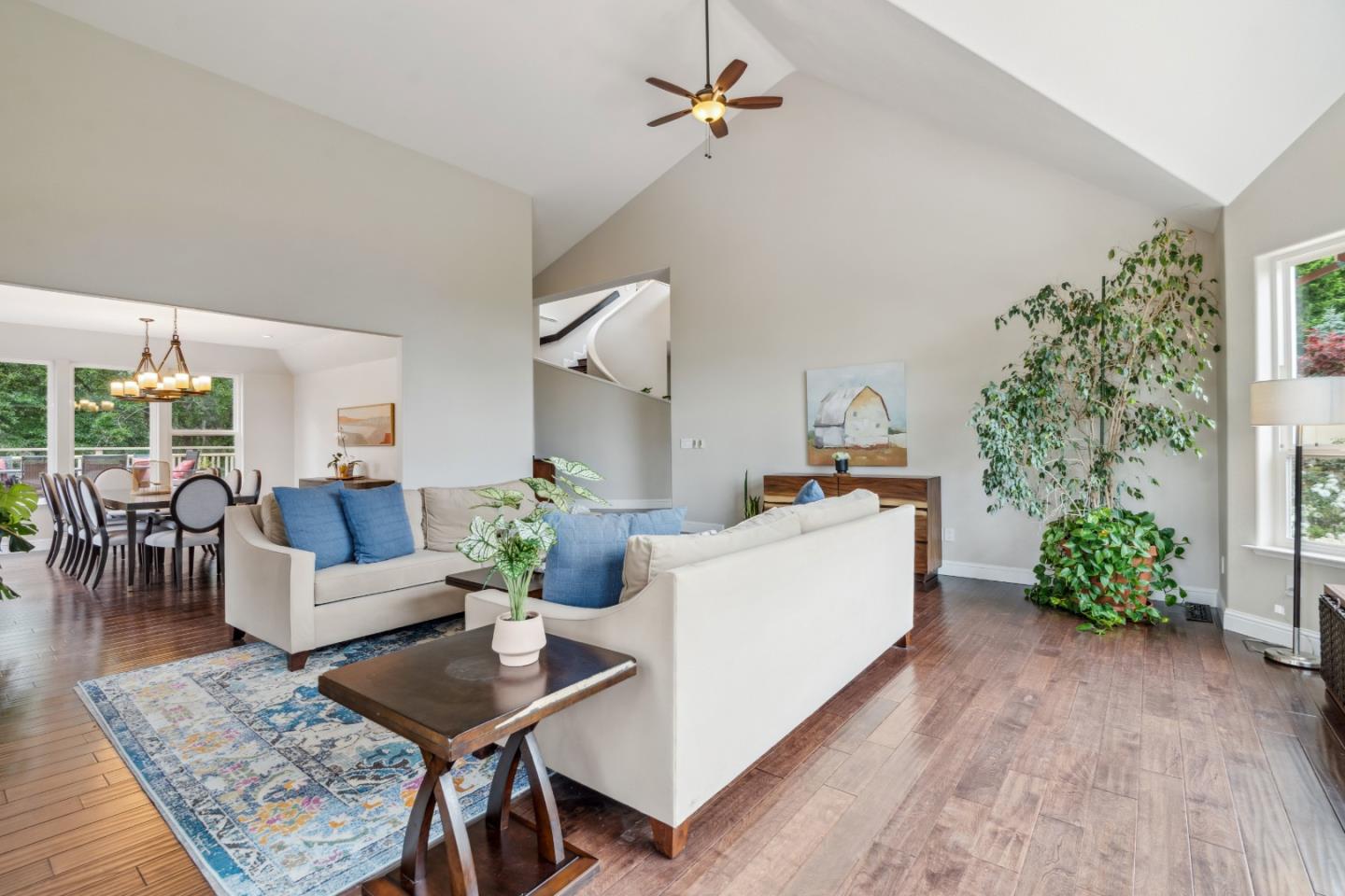 385 Beel DR