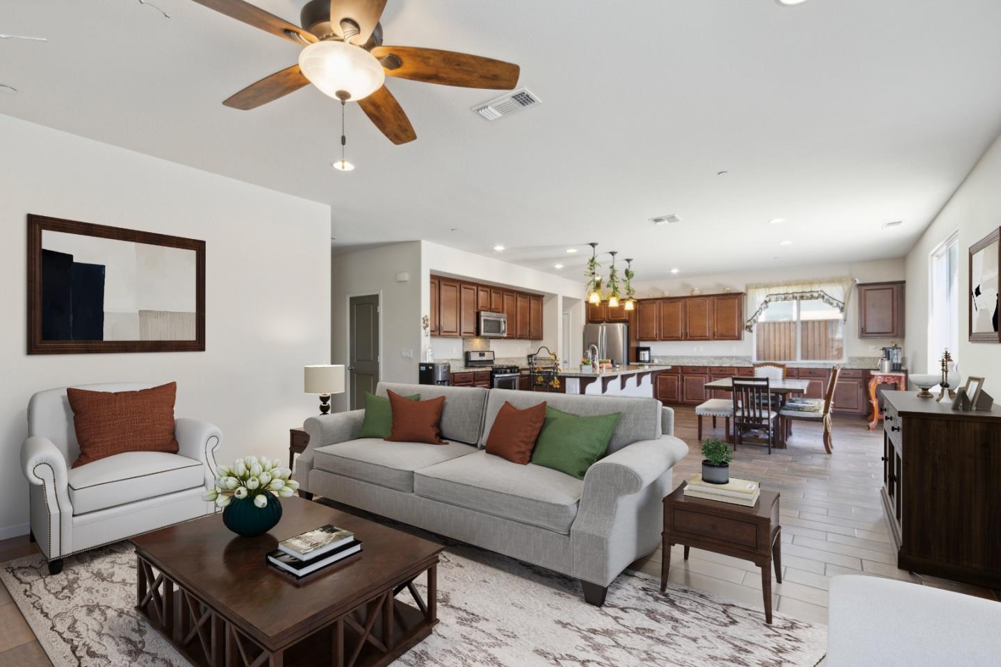 642 Ventura DR