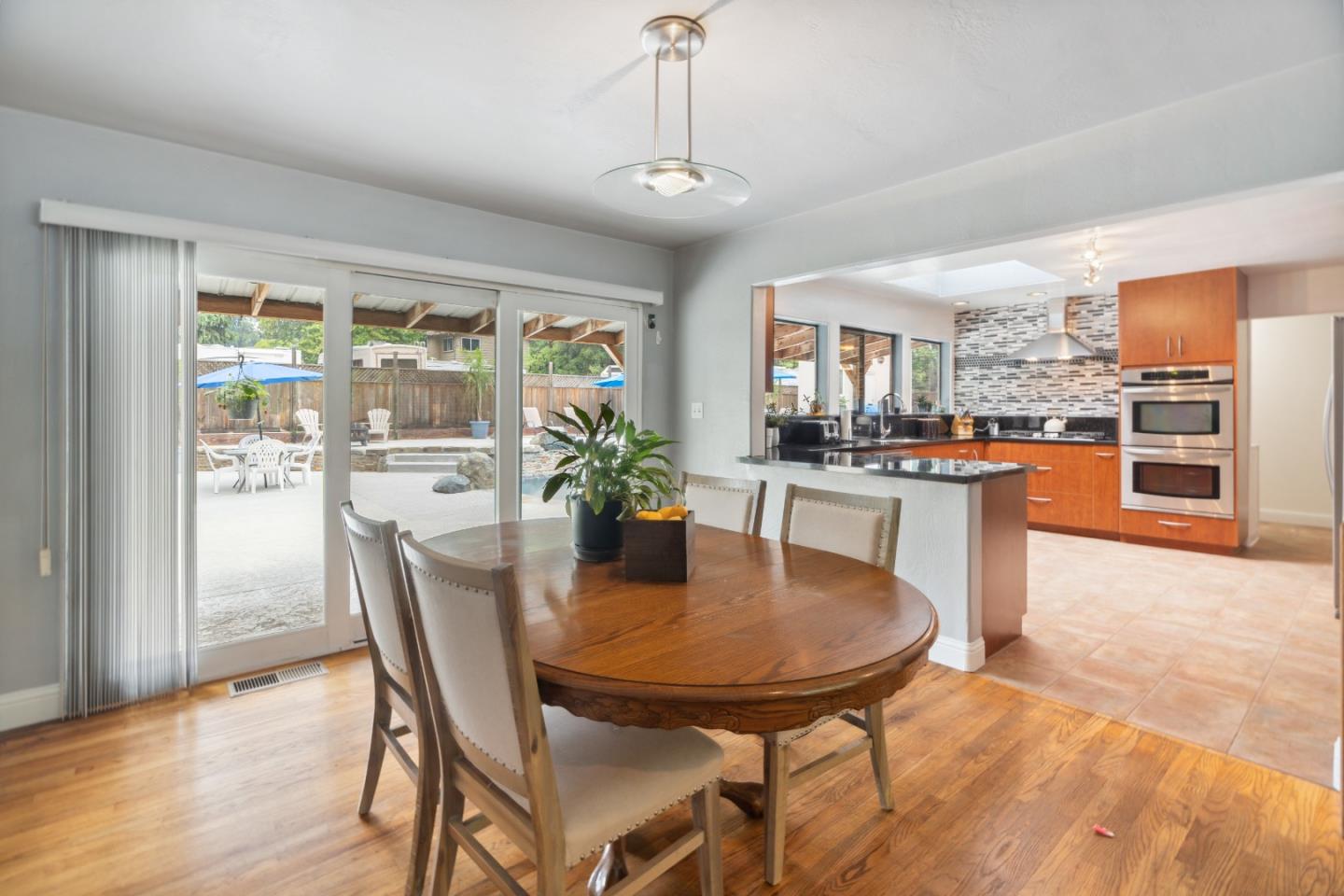 115 Sunnycroft RD