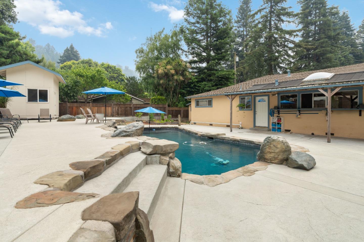 115 Sunnycroft RD