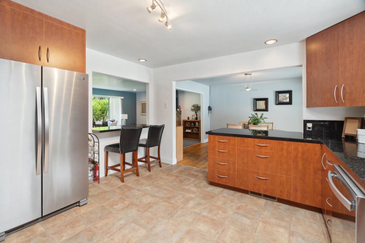115 Sunnycroft RD