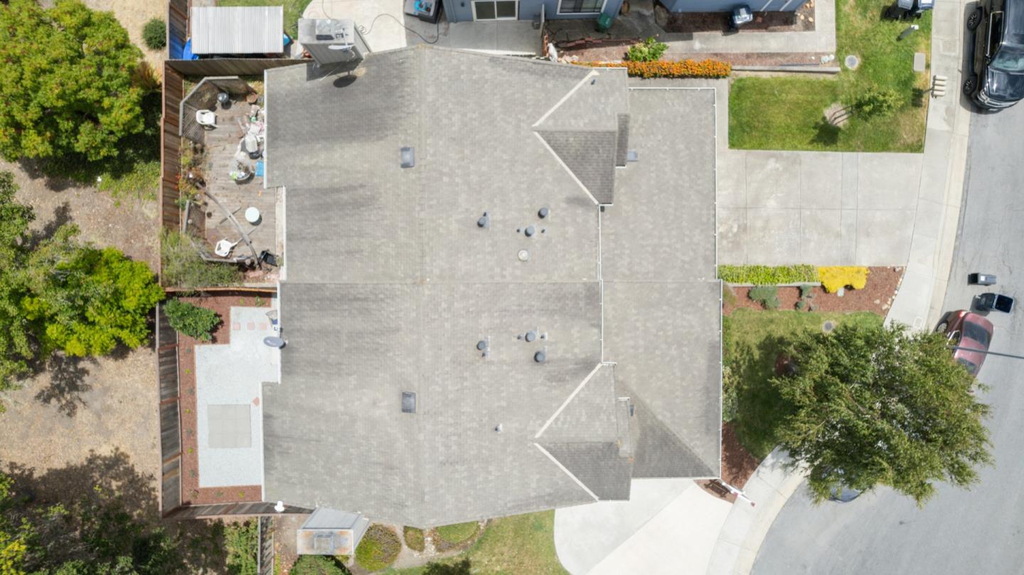 72 Bright View LN