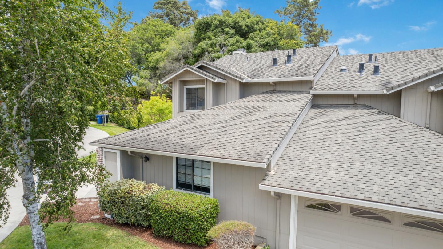 72 Bright View LN