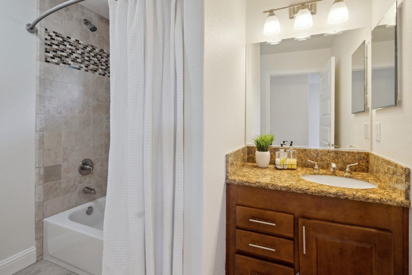 24475 Mountain Charlie RD