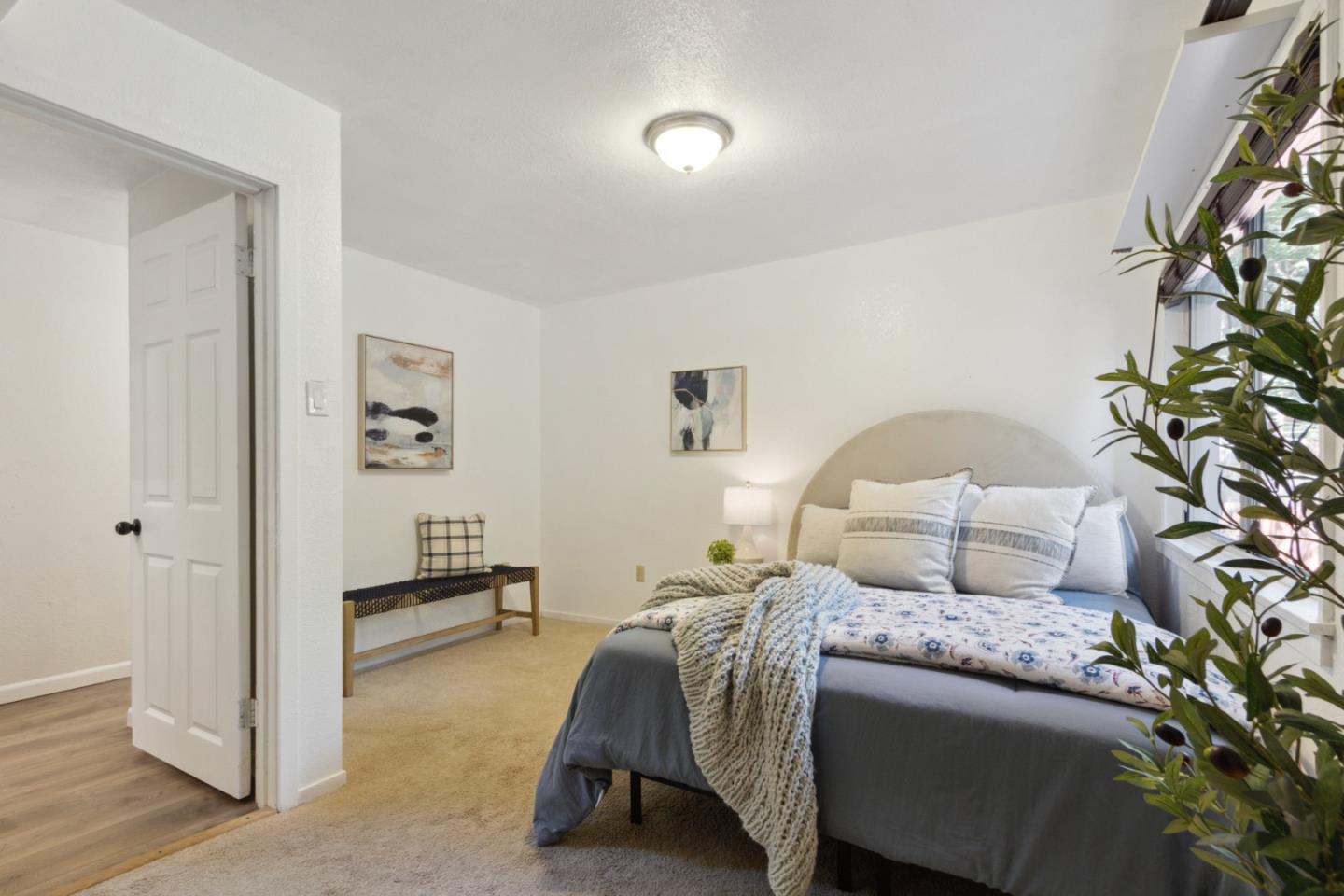 15424 Big Basin WAY