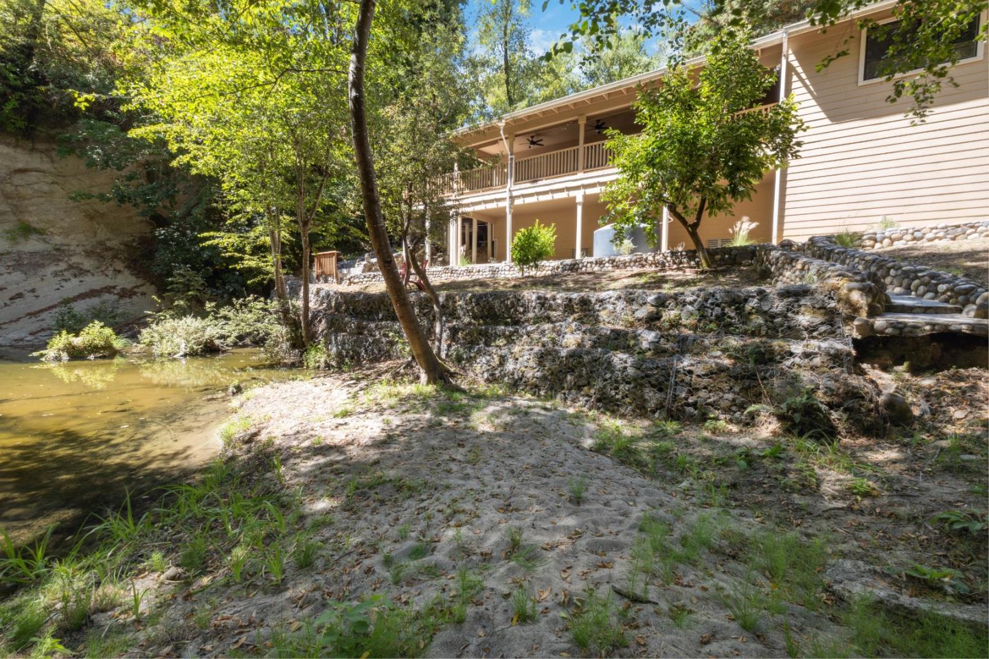 15456 Bear Creek RD