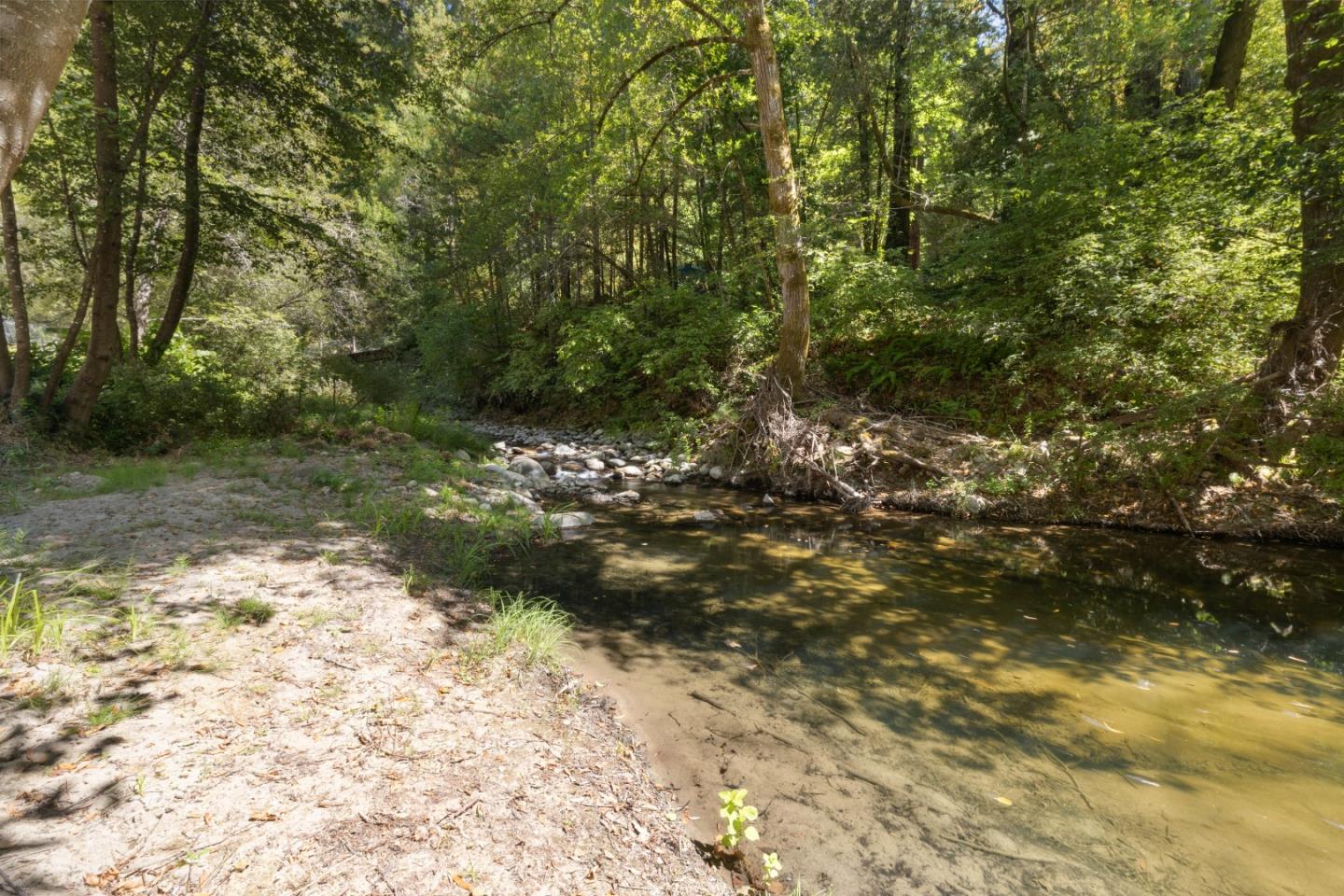 15456 Bear Creek RD
